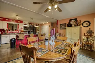 279 Spring St, Winder, GA 30680 - Photo 10