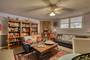 279 Spring St, Winder, GA 30680 - Photo 30