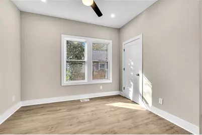 1874 Phillips Avenue, East Point, GA 30344 - Photo 16