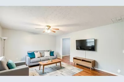 419 Tommy Thompson Way, Whitesburg, GA 30185 - Photo 2