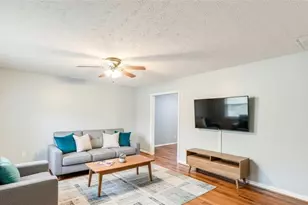 419 Tommy Thompson Way, Whitesburg, GA 30185 - Photo 2