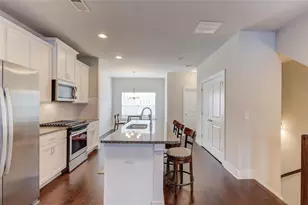 3791 Oxford Cir, Atlanta, GA 30340 - Photo 10