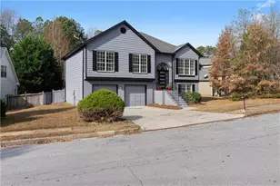 2175 Golden Valley Dr, Lawrenceville, GA 30043 - Photo 2