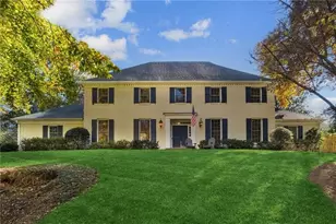 2010 Rivermeade Way NW, Atlanta, GA 30327 - Photo 2