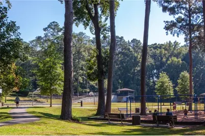 2209 Willivee Place, Decatur, GA 30033 - Photo 36