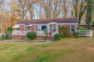 2626 White Sulphur Rd, Gainesville, GA 30501 - Photo 2