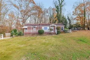 2626 White Sulphur Rd, Gainesville, GA 30501 - Photo 4