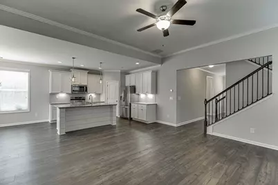 5404 Falling Branch Court, Flowery Branch, GA 30542 - Photo 8