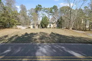 164 Laura Ln, Commerce, GA 30529 - Photo 2
