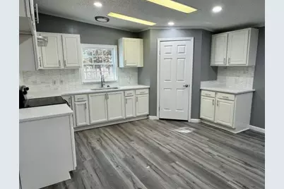 208 Holliday Way, Carrollton, GA 30116 - Photo 10