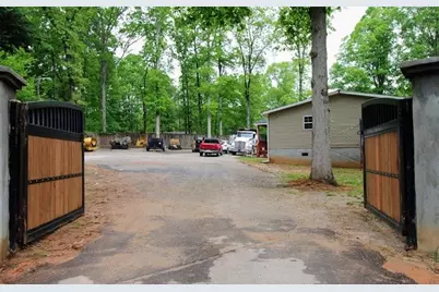 208 Holliday Way, Carrollton, GA 30116 - Photo 2