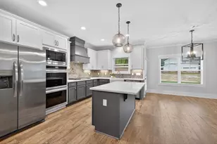 609 Whiporwill Cv, Monroe, GA 30655 - Photo 8