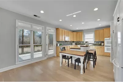 2412 Retreat Close, Marietta, GA 30066 - Photo 22