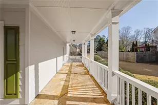 2412 Retreat Close, Marietta, GA 30066 - Photo 4