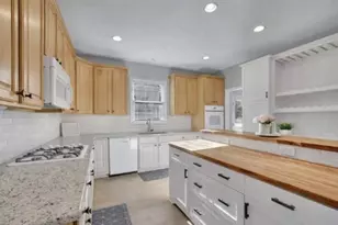 2412 Retreat Close, Marietta, GA 30066 - Photo 14