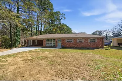 191 Pine Street NE, Fairburn, GA 30213 - Photo 2