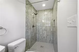 191 Pine St NE, Fairburn, GA 30213 - Photo 18