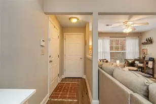 208 Madison Ln SE, Smyrna, GA 30080 - Photo 8