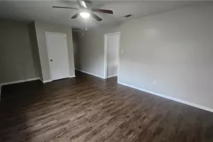 2673 Stoneview Ct NW, Conyers, GA 30012 - Photo 4