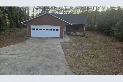 2673 Stoneview Court NW, Conyers, GA 30012 - Photo 2