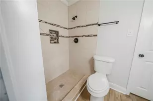 1051 Rowland Rd, Stone Mountain, GA 30083 - Photo 18