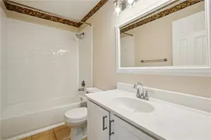 909 Wentworth Ct, Alpharetta, GA 30022 - Photo 24