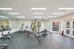 909 Wentworth Ct, Alpharetta, GA 30022 - Photo 28