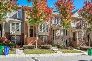 2167 Weldonberry Dr NE, Brookhaven, GA 30319 - Photo 2