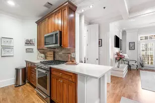 77 Peachtree Pl NE, Atlanta, GA 30309 - Photo 10