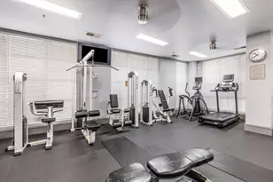 77 Peachtree Pl NE, Atlanta, GA 30309 - Photo 26