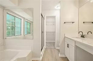 670 Timbergrove Dr SW, Atlanta, GA 30331 - Photo 14