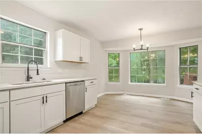 670 Timbergrove Drive SW, Atlanta, GA 30331 - Photo 8