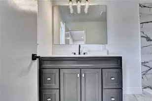 6085 Glenridge Dr, Sandy Springs, GA 30328 - Photo 28