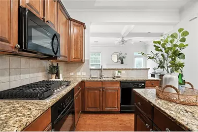 3643 Gambrell Lane NE, Atlanta, GA 30319 - Photo 12