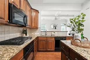 3643 Gambrell Ln NE, Atlanta, GA 30319 - Photo 12