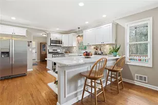 438 Mountainview Cir, Canton, GA 30115 - Photo 14