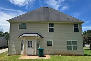 303 Millstone Dr, Hampton, GA 30228 - Photo 16