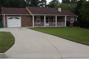 3483 Fannin Dr, Lithonia, GA 30038 - Photo 2