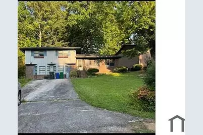 725 San Miguel Drive, Stone Mountain, GA 30083 - Photo 2