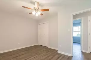 122 Longstreet Cir, Oxford, GA 30054 - Photo 10