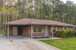 122 Longstreet Cir, Oxford, GA 30054 - Photo 1