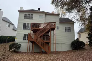 425 Arbor Creek Overlook, Roswell, GA 30076 - Photo 2