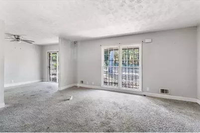 1999 Lindsey Lane, Decatur, GA 30035 - Photo 14