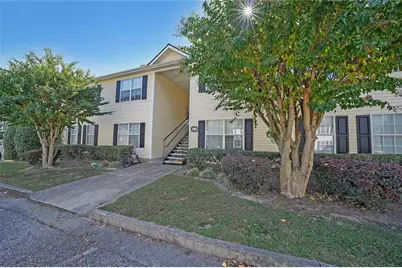 703 Stonehaven Circle, Cartersville, GA 30121 - Photo 2