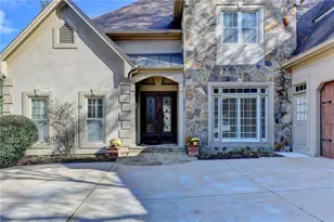 203 Southern Hill Dr, Johns Creek, GA 30097 - Photo 4