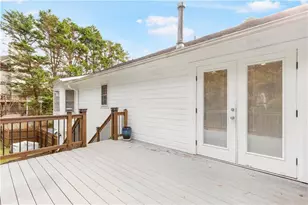 3890 Jim Owens Rd NW, Kennesaw, GA 30152 - Photo 18