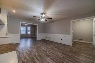 1220 Fieldgate Rd, Lawrenceville, GA 30044 - Photo 12