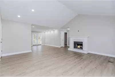 3083 Rock Creek Drive, Rex, GA 30273 - Photo 6