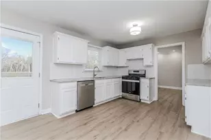 3083 Rock Creek Dr, Rex, GA 30273 - Photo 14