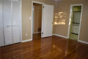 2479 Kingsland Dr, Dunwoody, GA 30360 - Photo 30